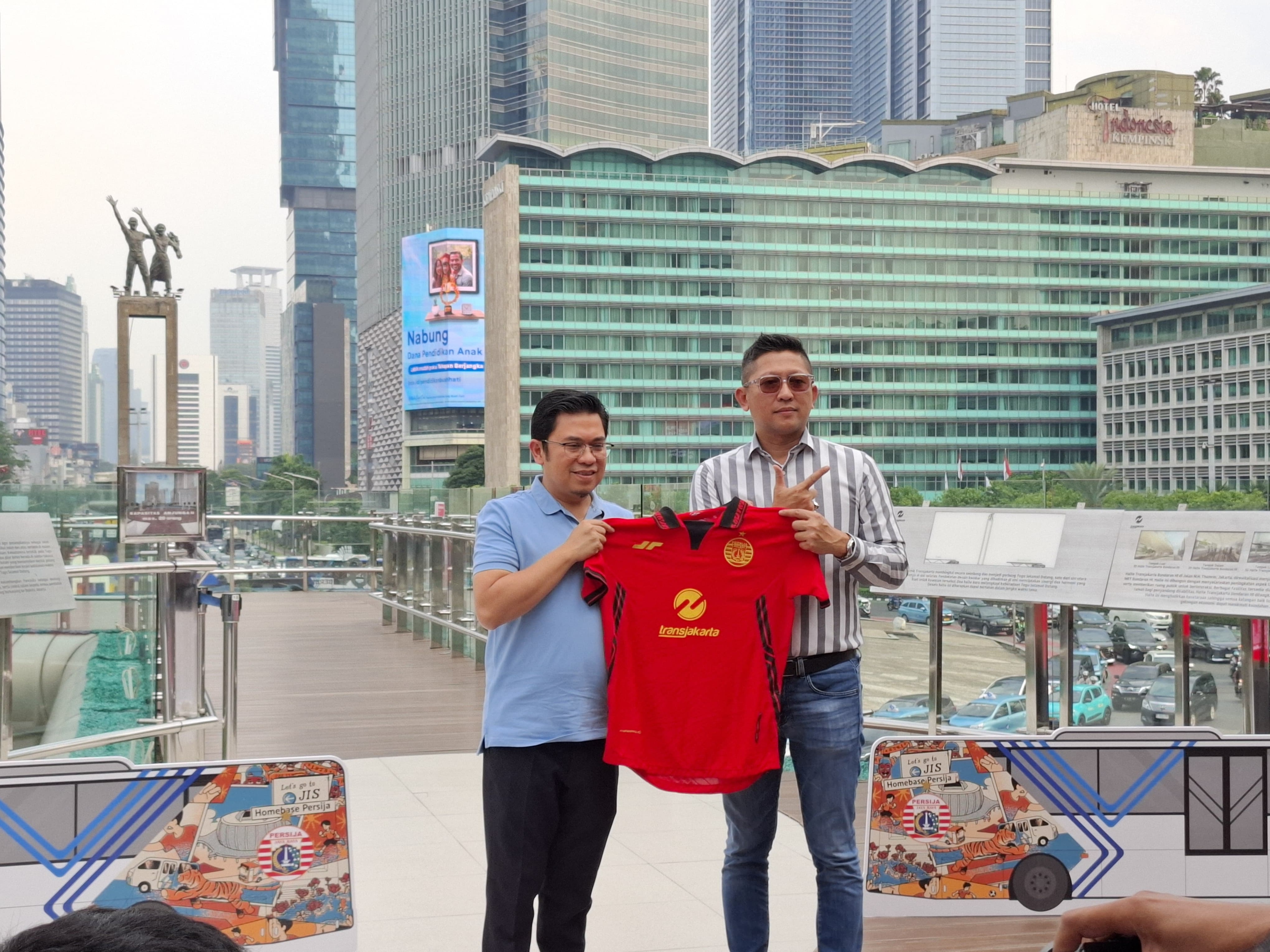 Arungi Super League 2025-2026, Persija Jakarta Resmi Jalin Kerjasama dengan Transjakarta