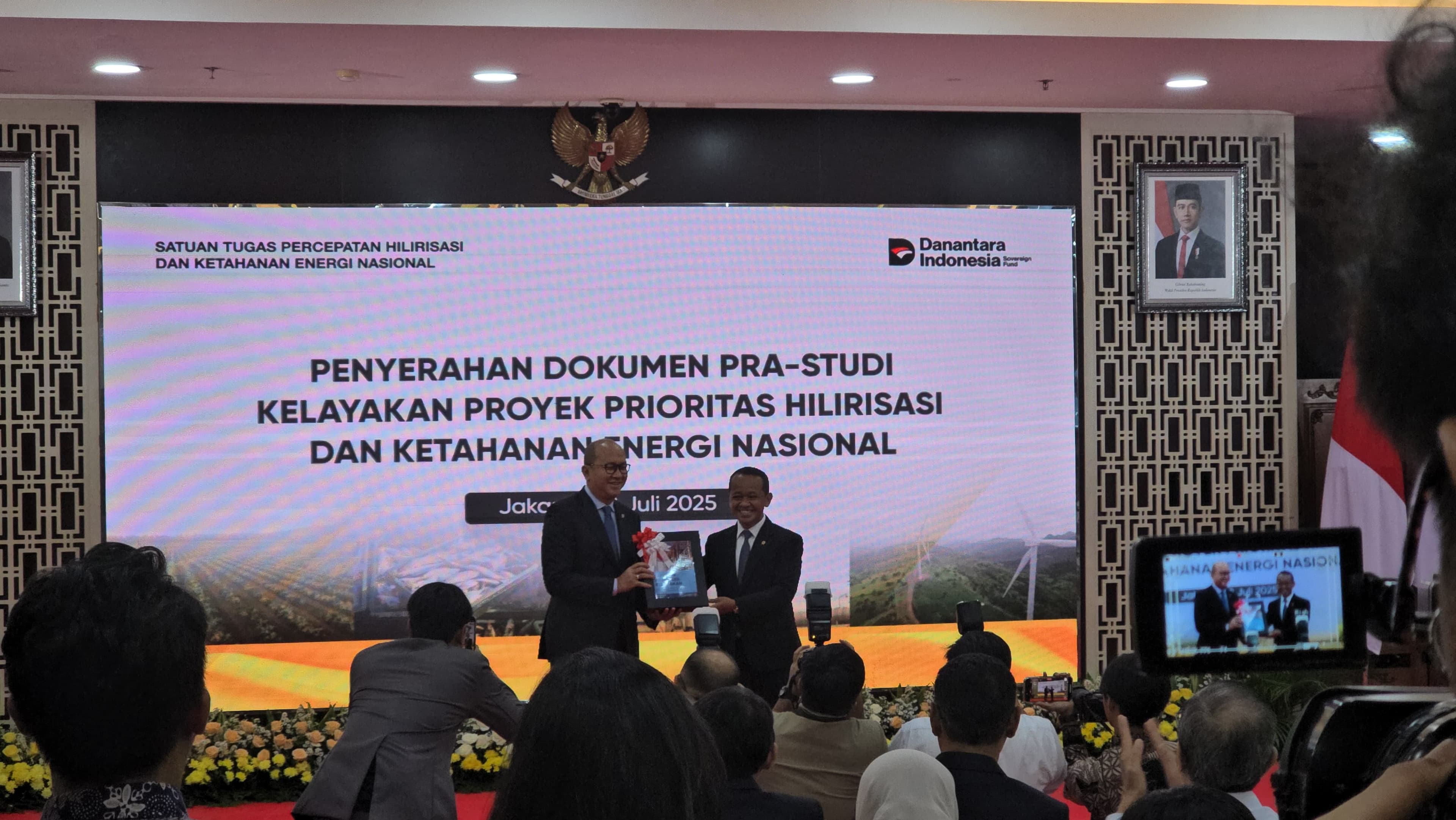 Danantara Ajak Swasta Biayai 18 Proyek Hilirisasi Energi