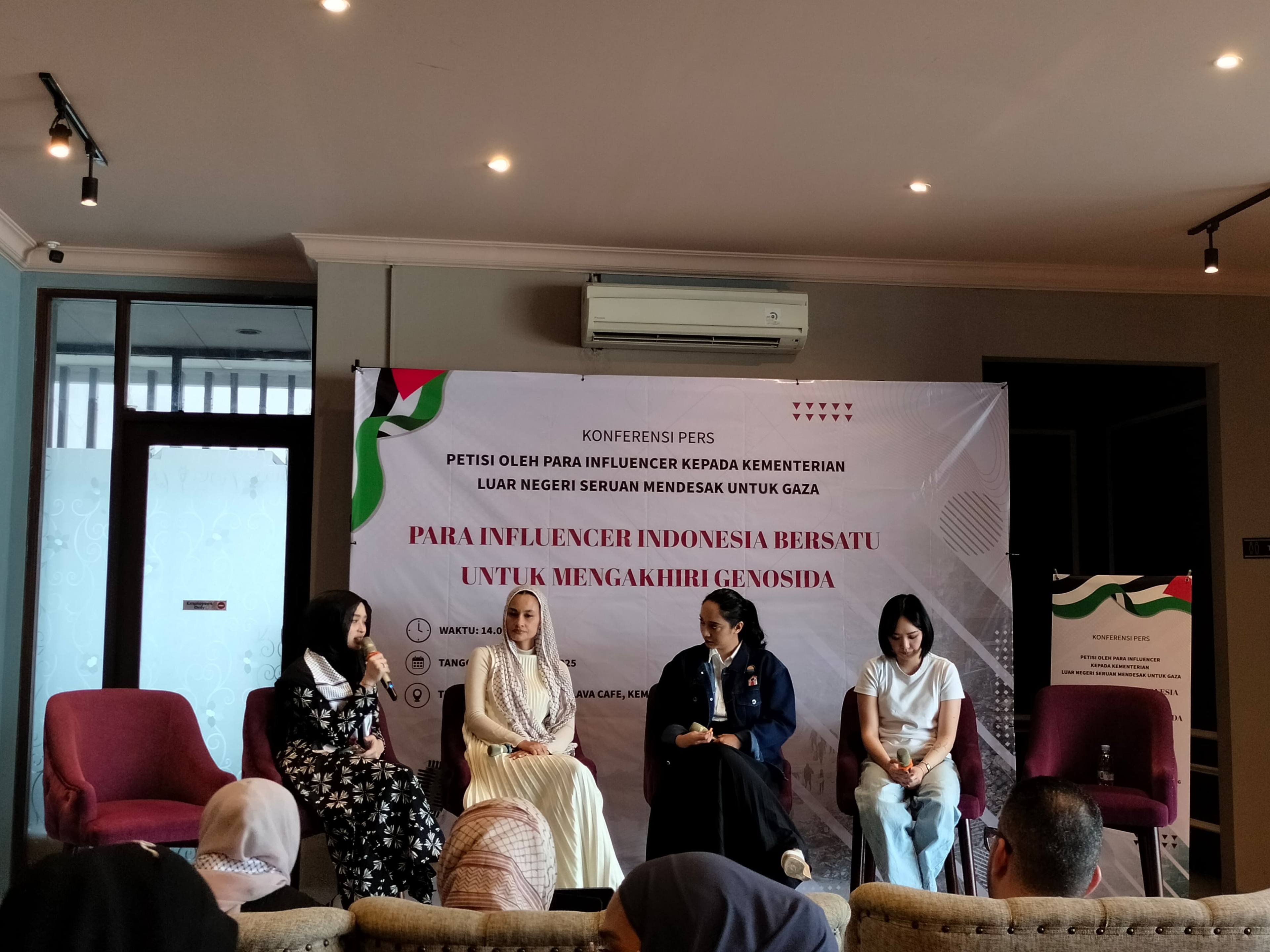 Artis dan Influencer Ajukan Petisi ke Kemenlu RI, Ada Inara Rusli hingga Bella Fawzi Dukung Palestina