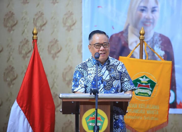 Dorong Ekonomi Kreatif, Wagub Cik Ujang Resmikan Bazar Kemerdekaan BKOW Sumsel