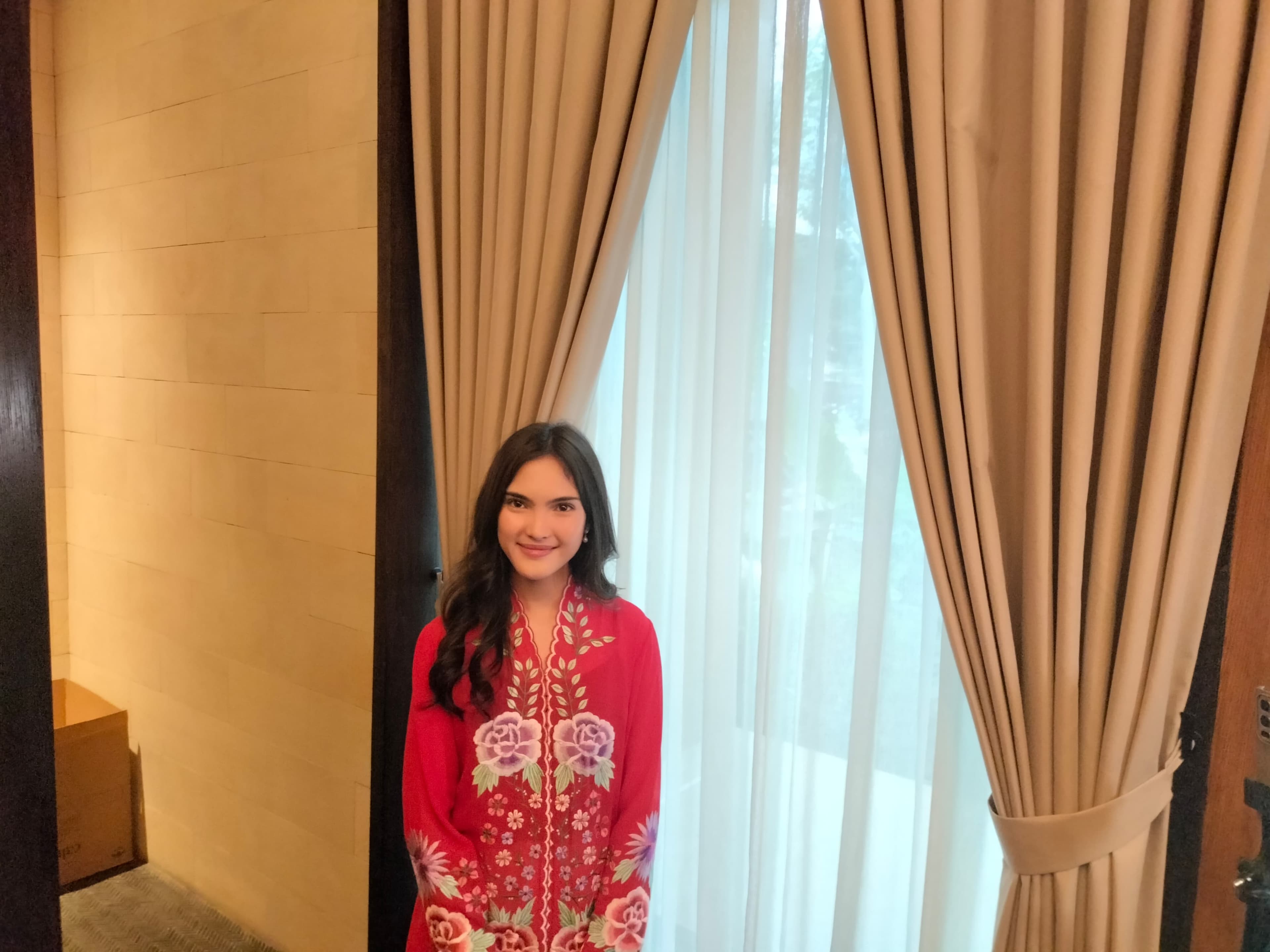 Nadia Dari, Penyanyi Pendatang Baru Keluarkan Single Berjudul Galaksi