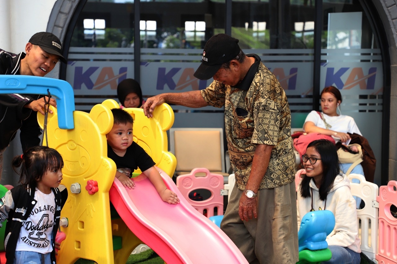 KAI Sediakan Kids Play Area di 35 Stasiun Besar Jawa dan Sumatra