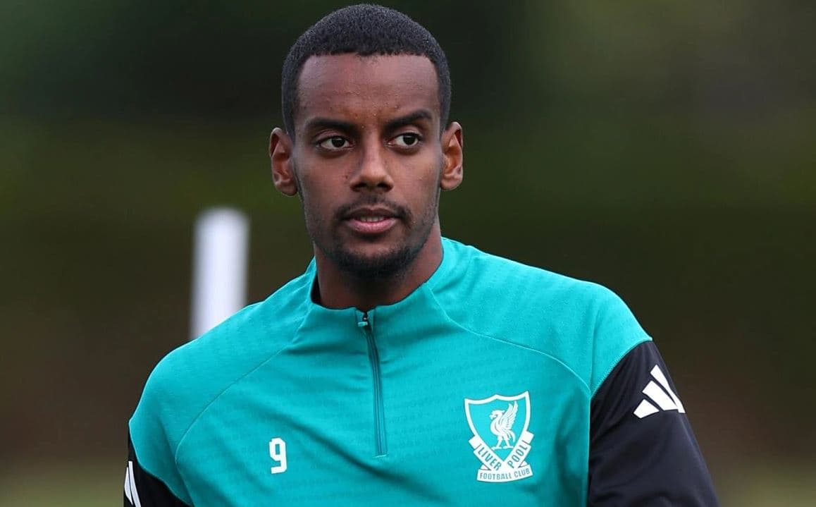 Manchester City vs Liverpool: Arne Slot Pastikan Alexander Isak Masih Absen Akhir Pekan Ini