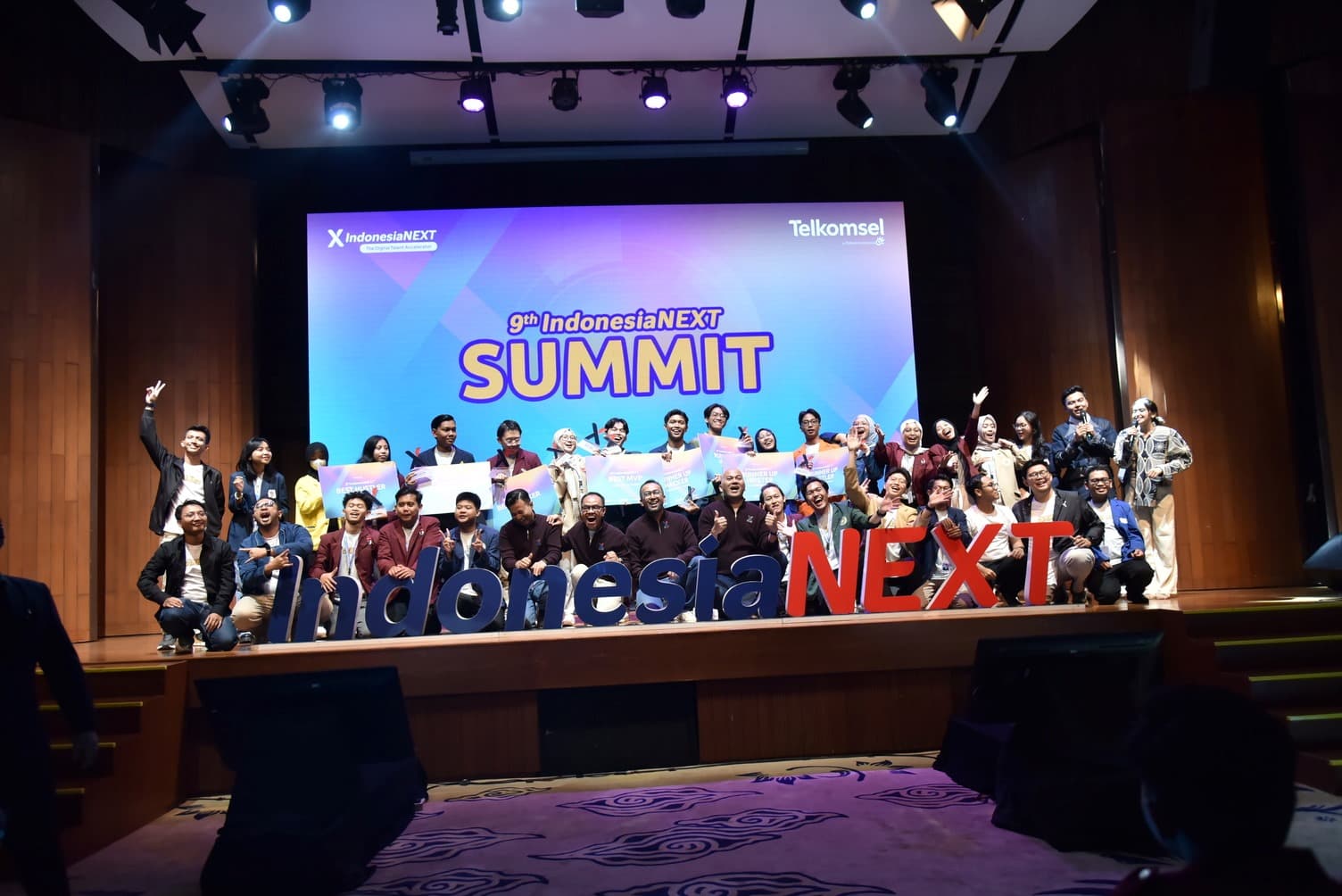 Telkomsel Gelar IndonesiaNEXT Summit 2025, Pertajam Kepiawaian Generasi Muda dalam Manfaatkan Teknologi AI