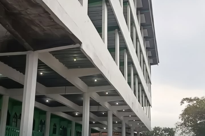 Ponpes Al-Khoziny Kembali Dibuka, Alumni Siapkan Beasiswa Korban