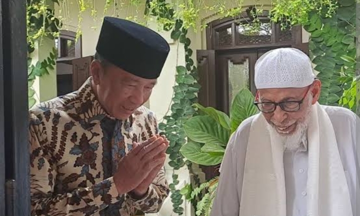 Abu Bakar Ba’asyir Doakan Jokowi Jadi Pembela Islam yang Kuat