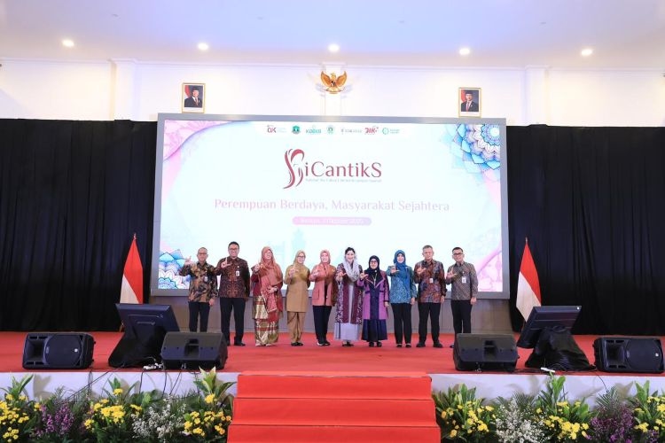 OJK Gelar SICANTIKS di Provinsi Banten, Perkuat Peran Perempuan sebagai Penggerak Literasi Keuangan Syariah