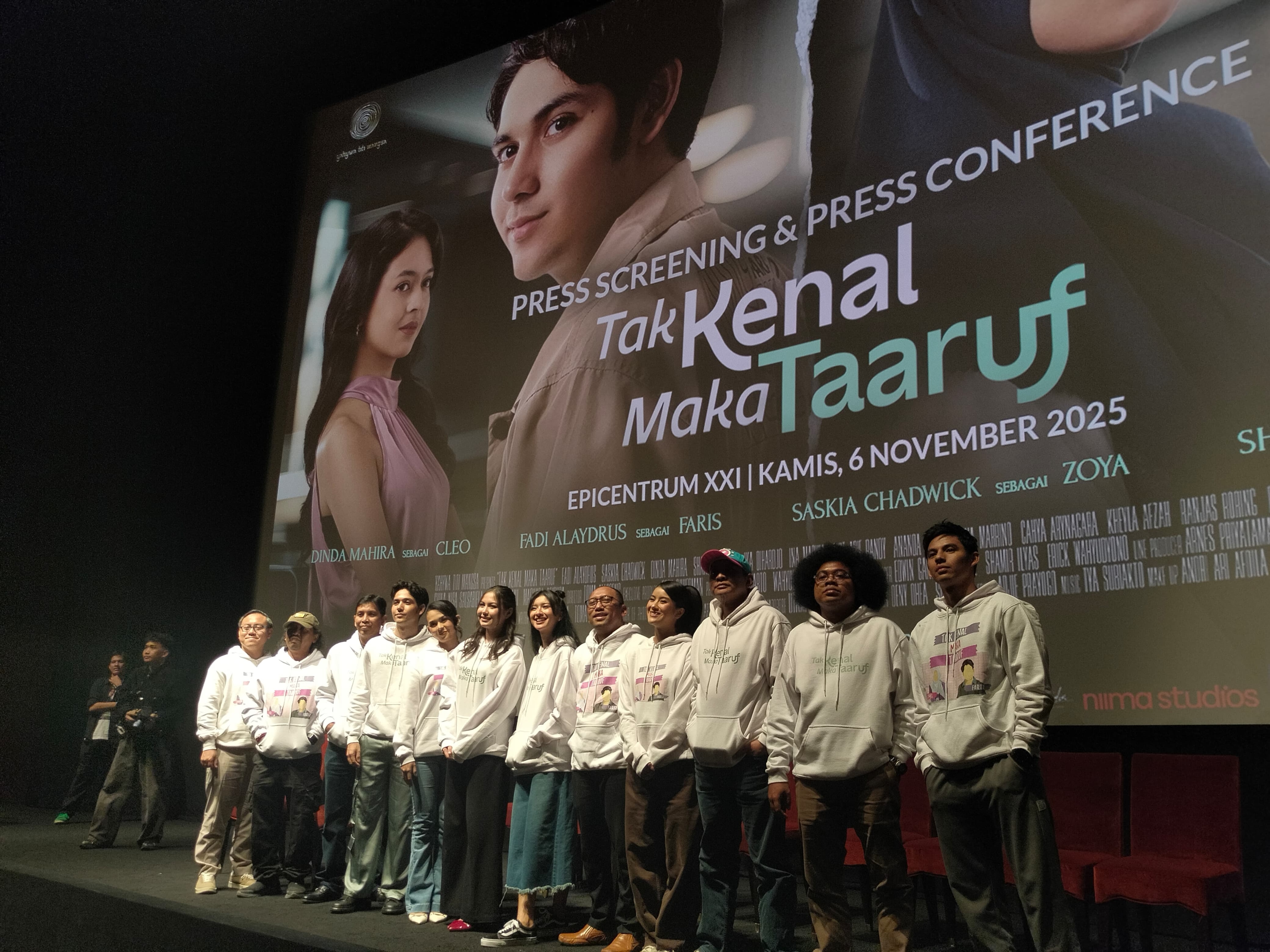 Saskia Chadwick Tantang Diri Perankan Gadis dengan Fobia Cinta di Film Tak Kenal Maka Taaruf