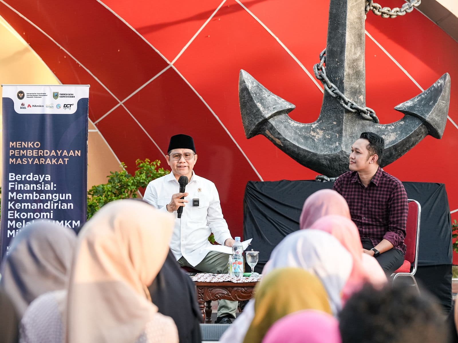 Cak Imin Ultimatum Penyaluran KUR Tak Boleh Dipersulit: Kredit di Bawah Rp100 Juta Tanpa Agunan