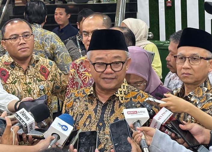 Mendikdasmen Siapkan Tiga Skenario Pembelajaran bagi Siswa Terdampak Bencana di Sumatera