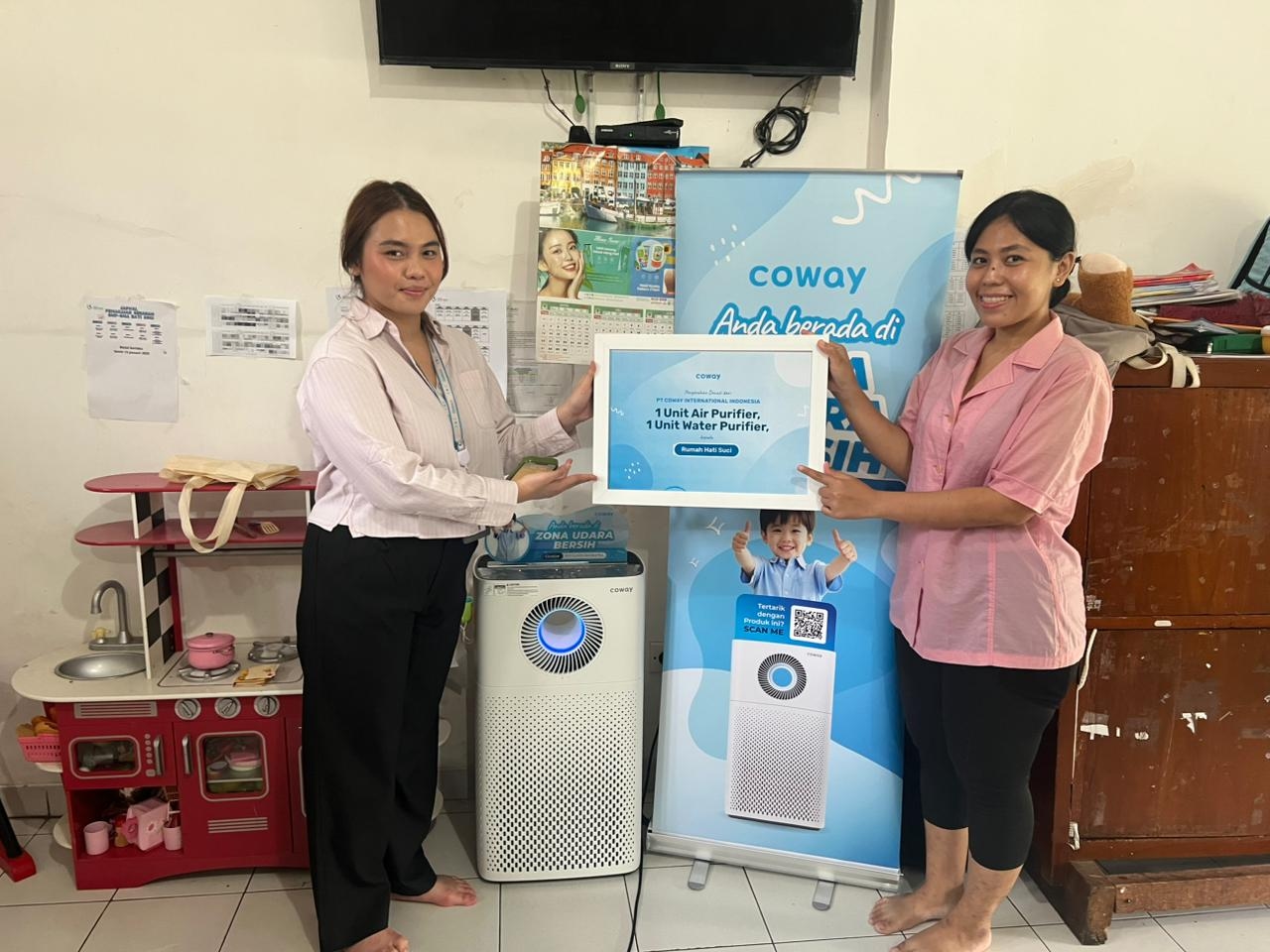 Coway Indonesia Lanjutkan Program 'Journey to Purity' dengan Donasi Purifier ke Yayasan dan Masjid