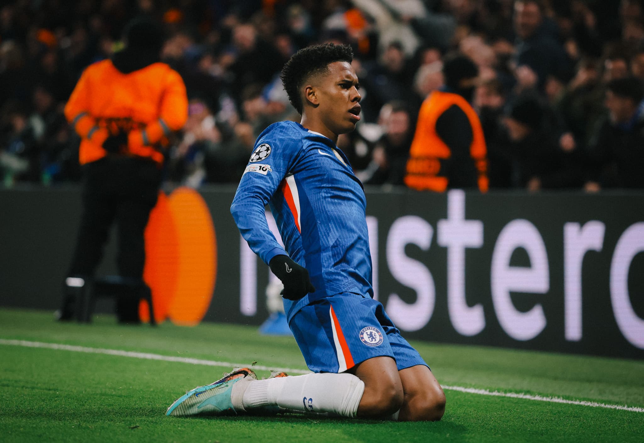 Enzo Maresca Minta Estevao Tak Dibandingkan dengan Messi, Terlalu Membebani untuk Pemain 18 Tahun