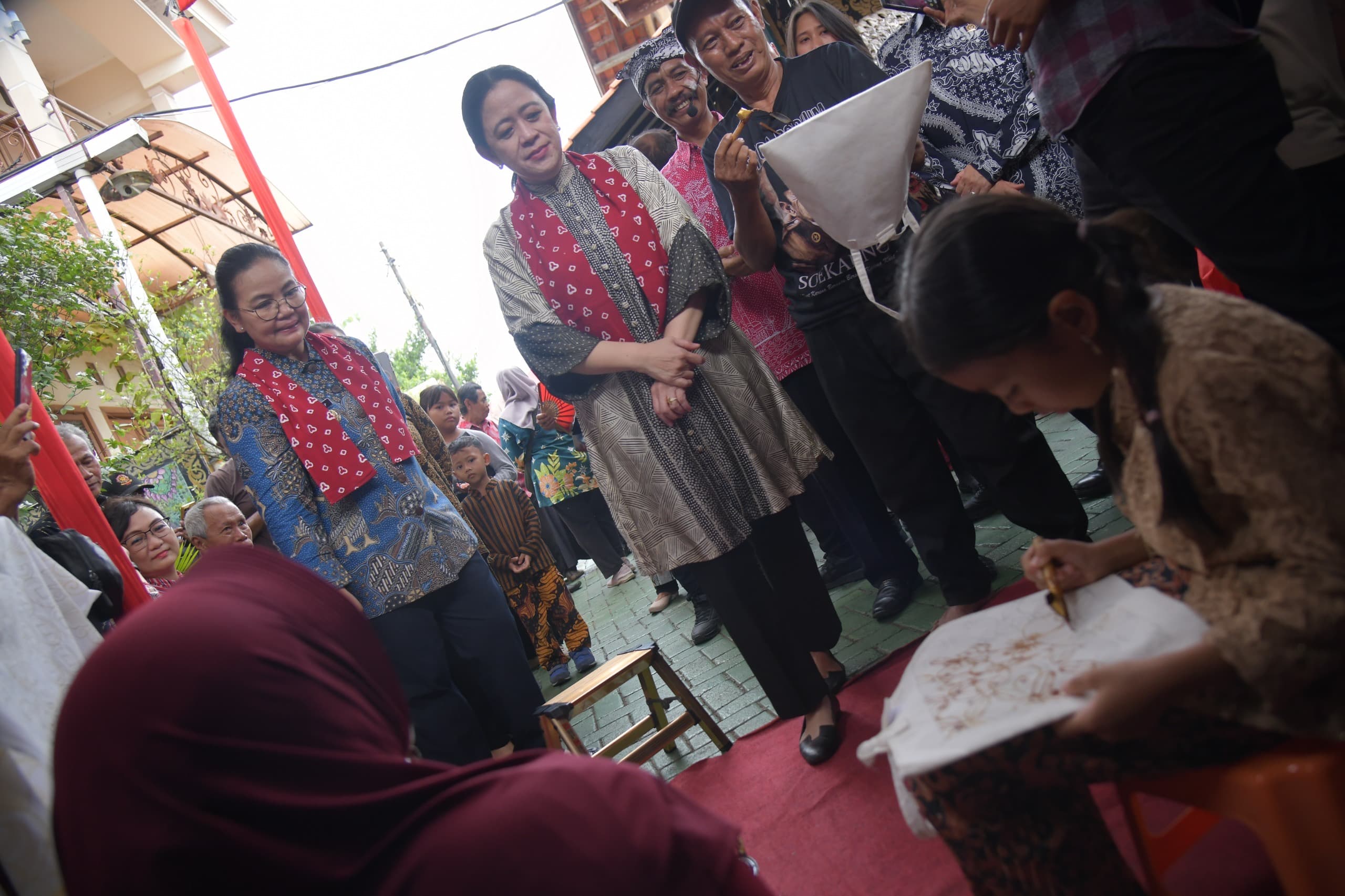 Kunjungi Kampoeng Djadhoel, Wali Kota Semarang Sebut Kehadiran Puan Maharani Beri Energi Positif