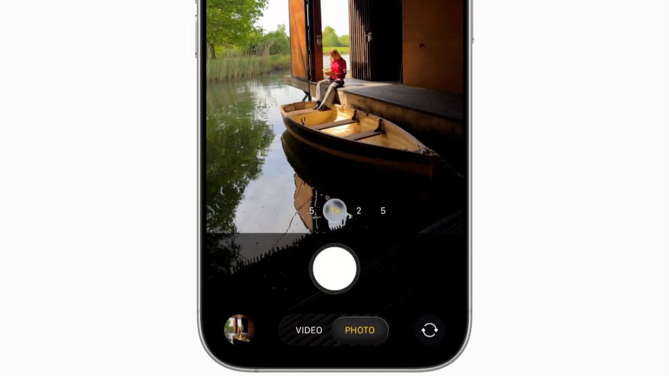 Bug iOS 26 Bikin Foto Android Berubah Merah di Aplikasi Foto iPhone