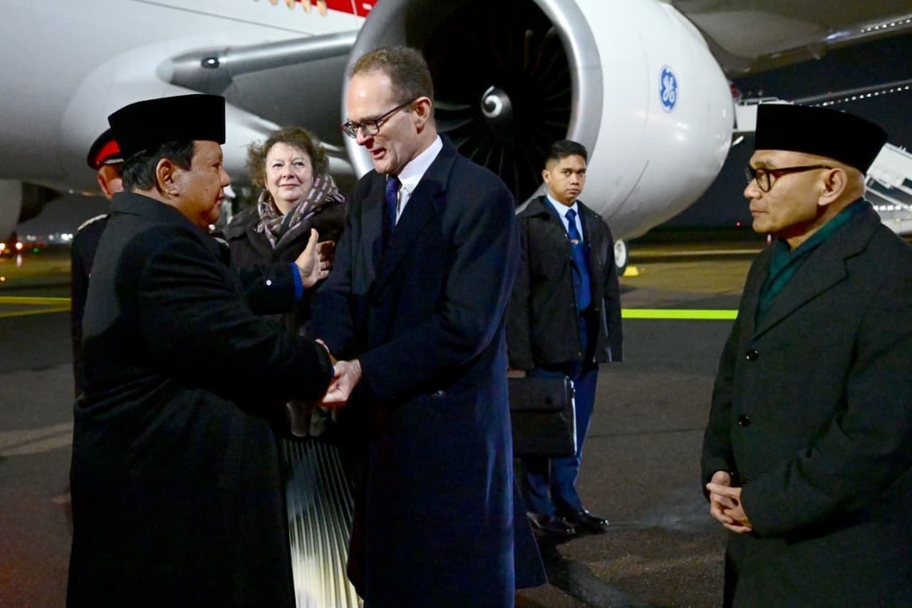 Presiden Prabowo Tiba di London, Siap Perkuat Kemitraan Strategis Indonesia-Inggris