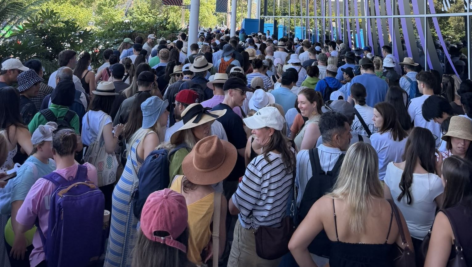Australia Terbuka: Penonton Hari Pertama Nyaris 69 Ribu, Pecahkan Rekor Melbourne Park