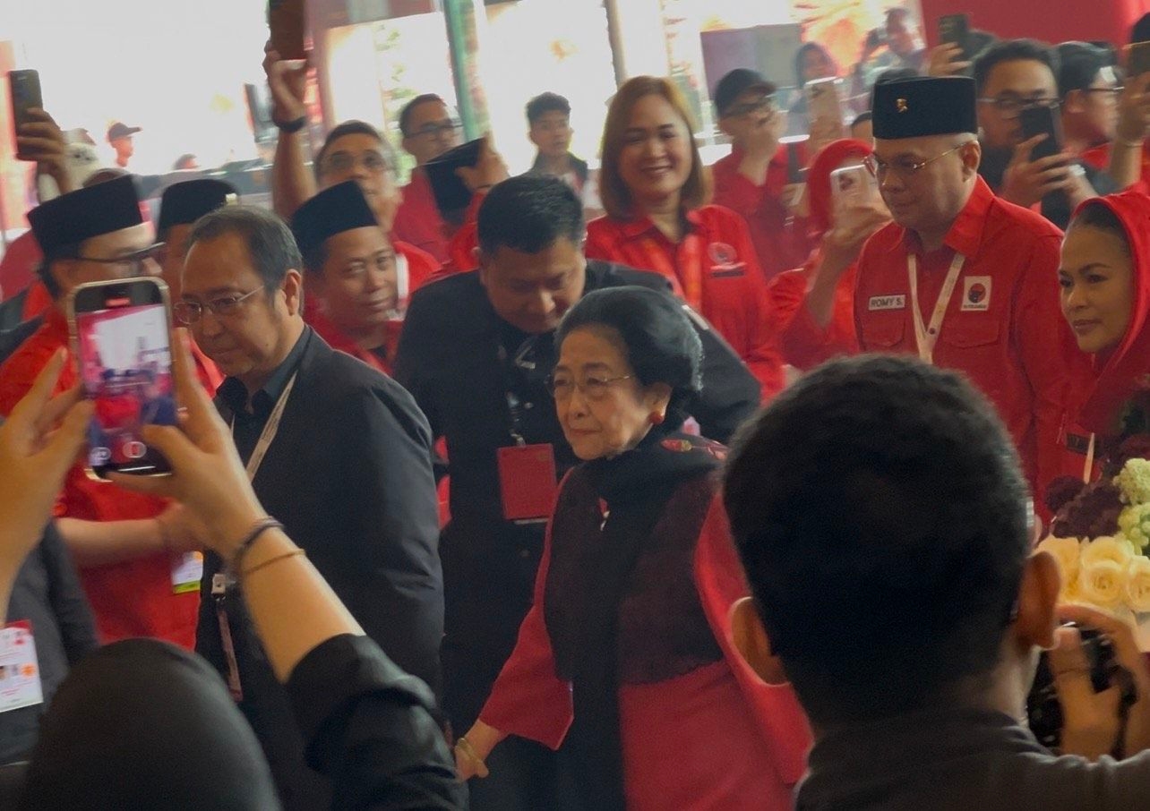 Megawati Soekarnoputri Tiba di Arena Rakernas PDIP, Disambut Seluruh Elite Partai