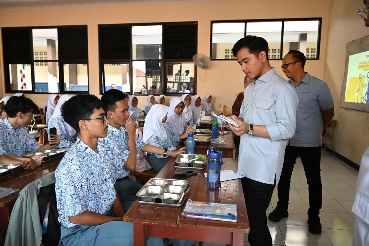 Gibran: Program Makan Bergizi Gratis Investasi SDM Menuju Indonesia Emas 2045