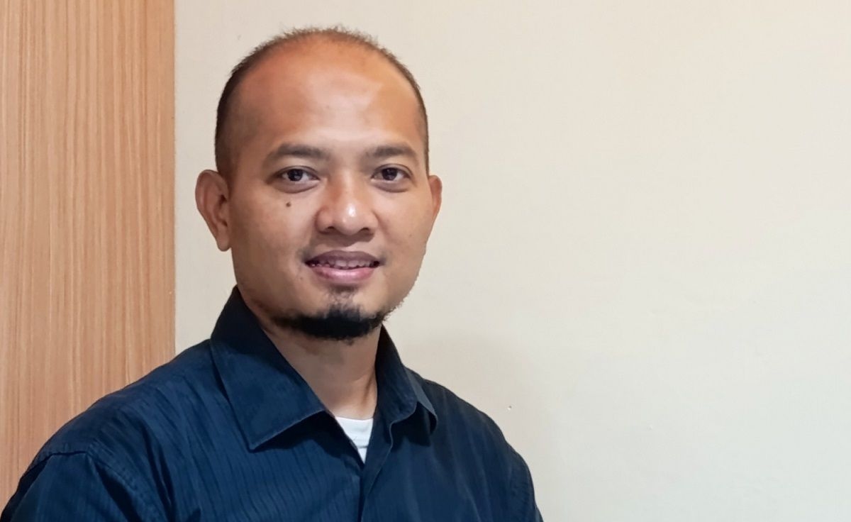 Media Massa vs Panggung Stand Up Komedi