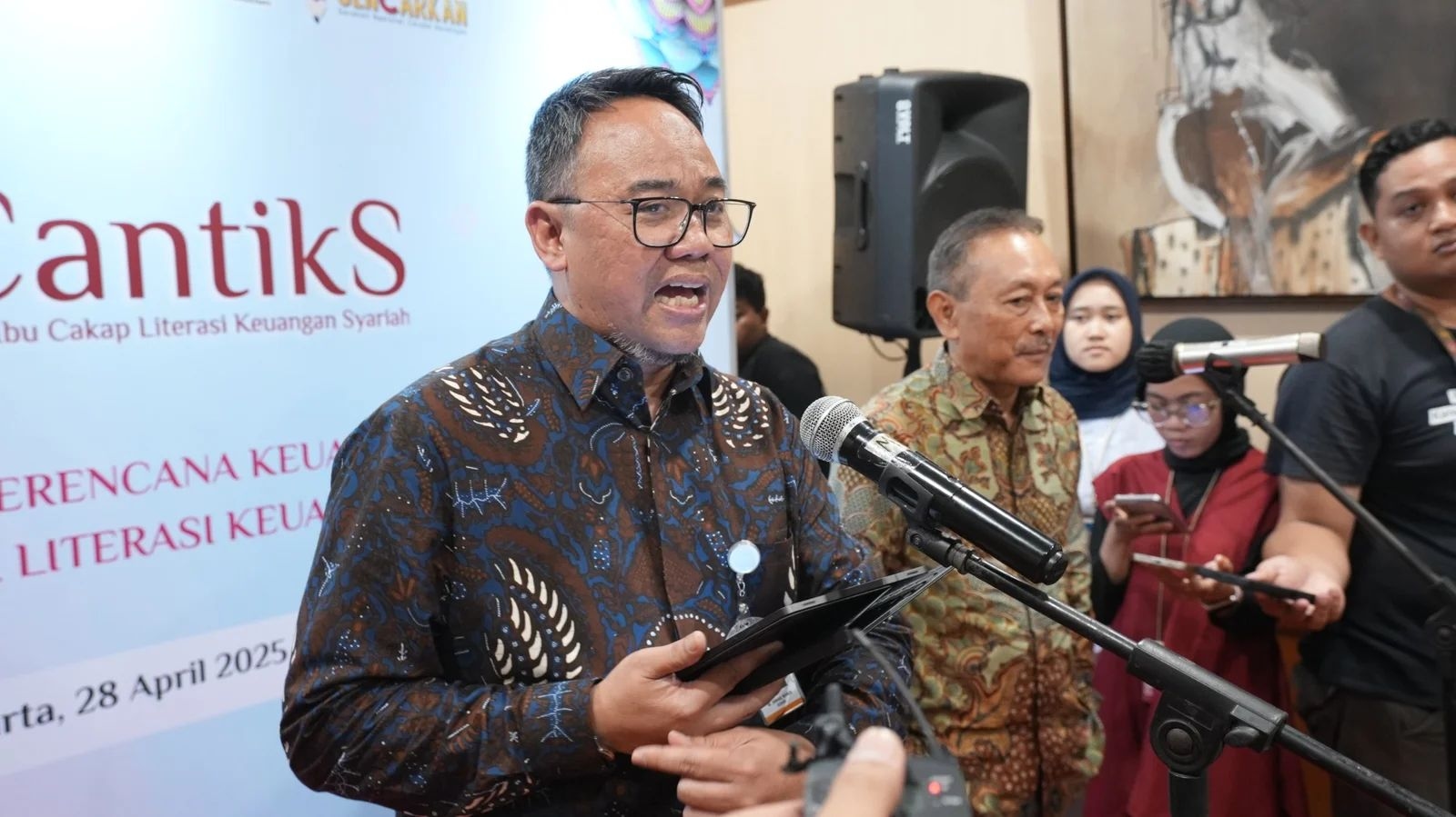 OJK Perketat Penilaian Kesehatan Asuransi dan Dana Pensiun di Tahun 2026