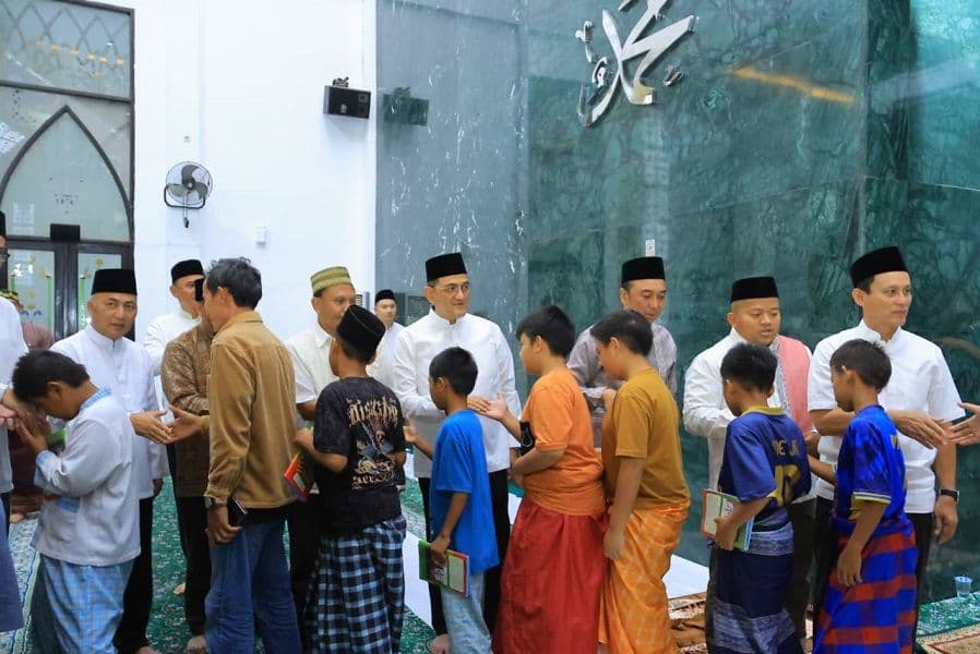 Sekda Sumsel Edward Candra Hadiri Pengajian Ramadan, Perkuat Sinergi Pemprov dan DPRD Sumsel