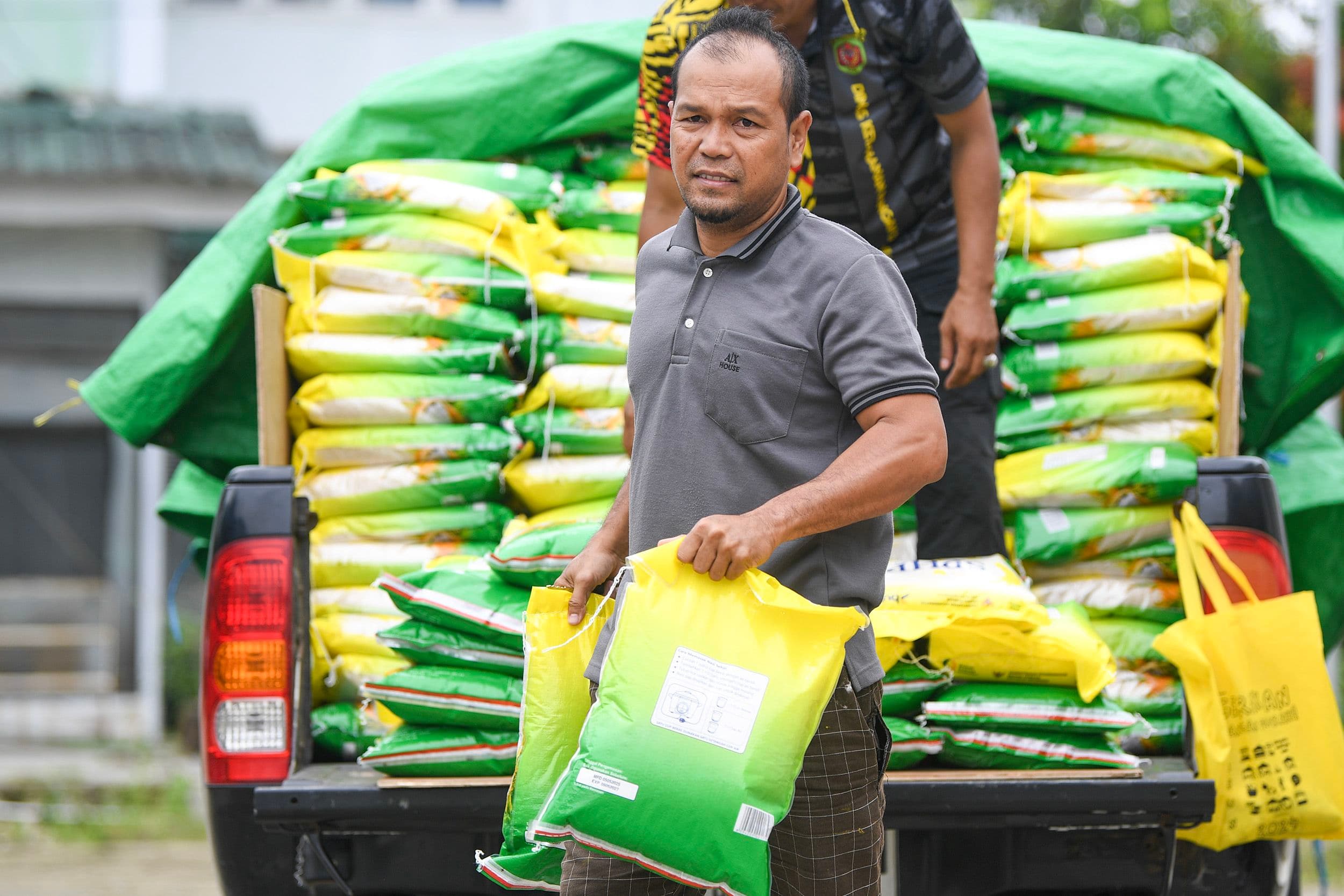 Bulog Salurkan 828 Ribu Ton Beras SPHP Sepanjang 2026