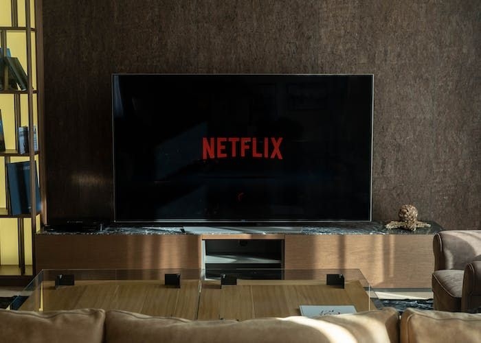 Sejarah Netflix : Dari Layanan Sewa DVD hingga Raksasa Streaming Global