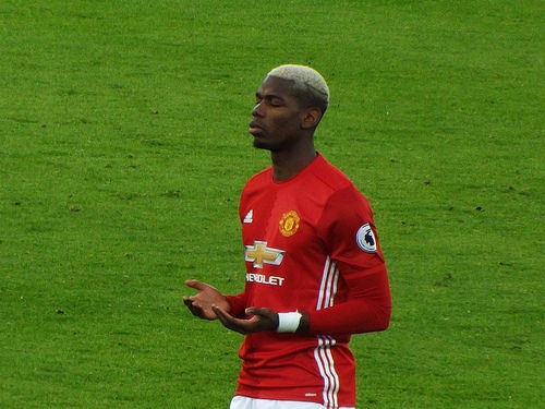 Sambut Ramadan, Paul Pogba Jalani Ibadah Umroh