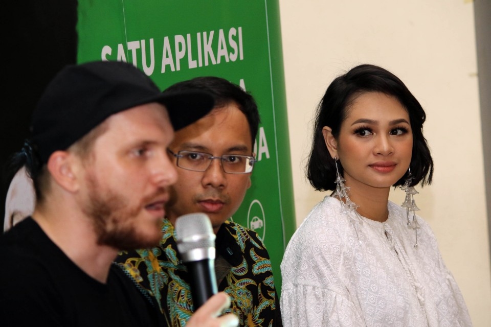 Penyanyi Andien Dukung Program #BerbagiTanpaBatas GO-JEK