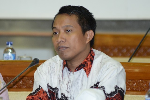 Anggota DPR RI Elnino Mohi Siap Ikut Pilwakot Gorontalo