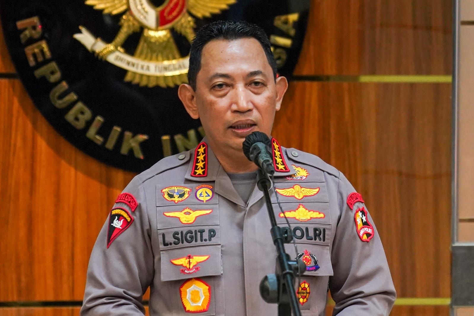 Kapolri Buka Posko Pengaduan Kasus Penyiraman Air Keras Aktivis KontraS