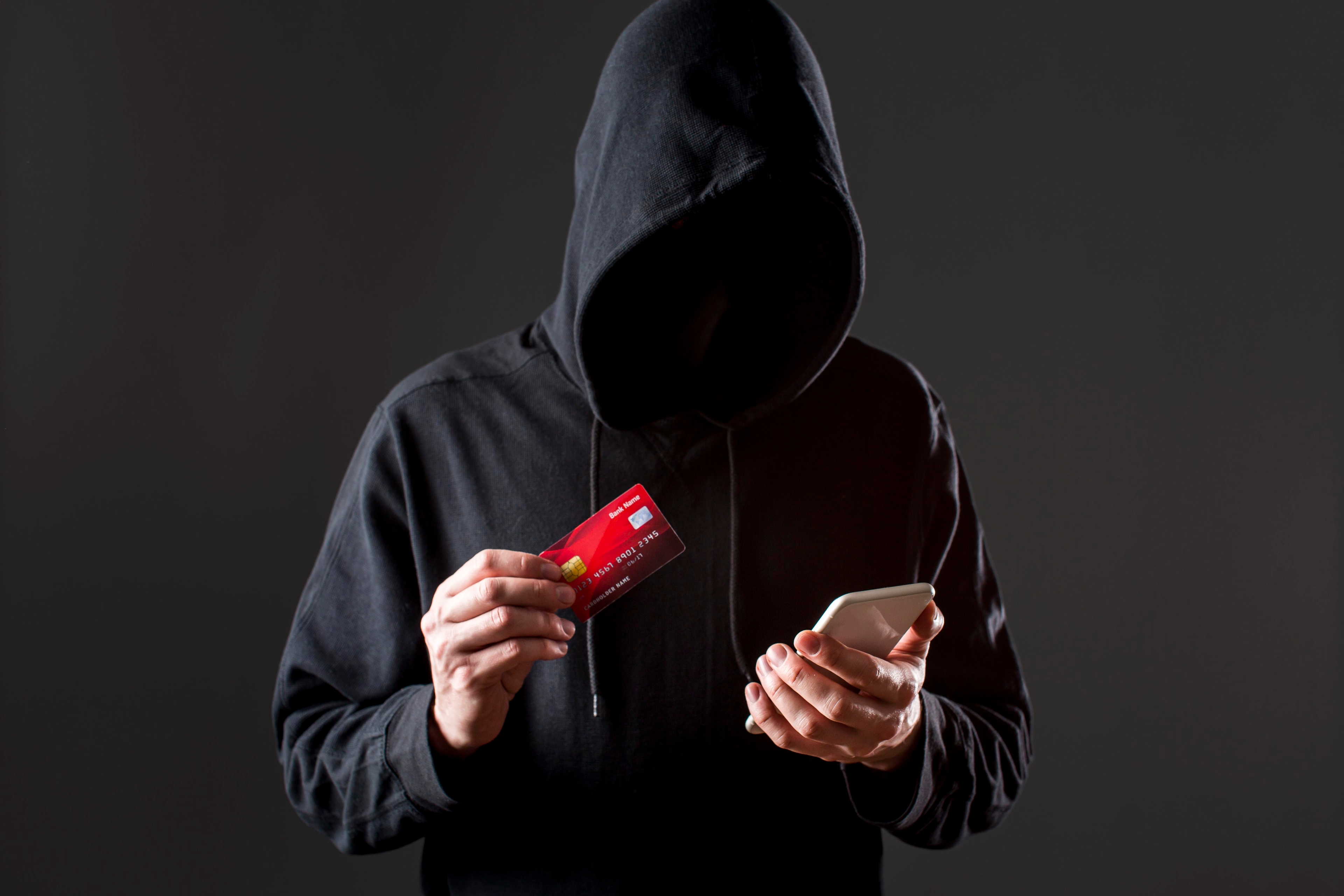 Pentingnya Perlindungan Data Pribadi: Tips Aman Hindari Pencurian Identitas