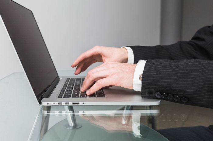 Cara Mengatasi Laptop Lemot untuk Kerja Harian Tanpa Upgrade