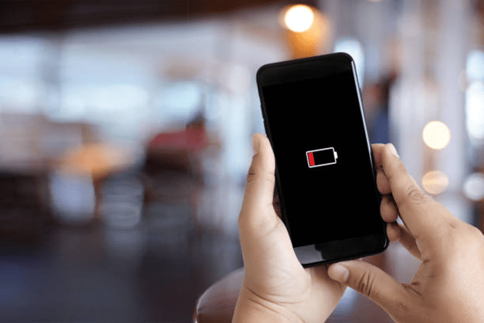 Baterai HP Cepat Habis Saat Malam Hari? Ini Penyebab dan Cara Mengatasinya